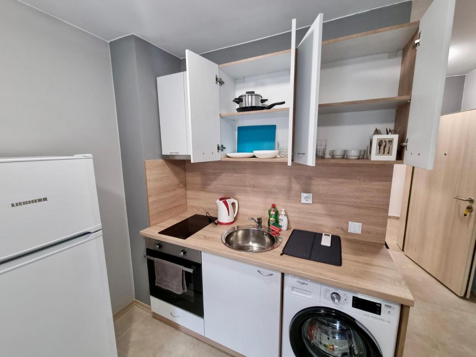 Best Family Apartments & Private Parking Sofia Extérieur photo